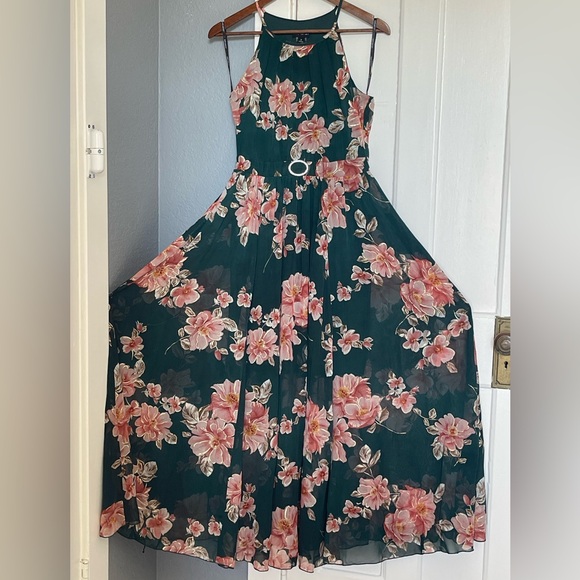 Summer drees - Picture 2 of 12